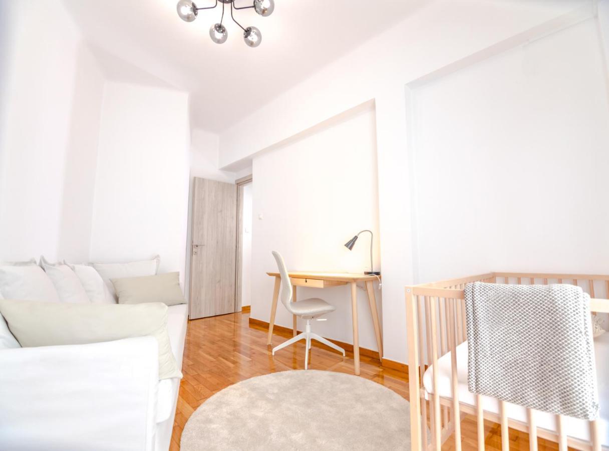 In The Shadow Of Acropolis - Spacious & Lovely Apt 아테네 외부 사진