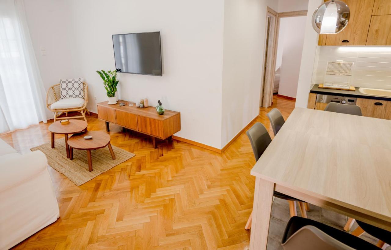 In The Shadow Of Acropolis - Spacious & Lovely Apt 아테네 외부 사진
