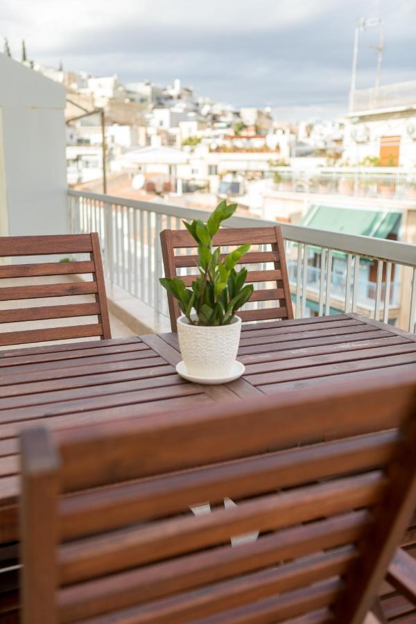 In The Shadow Of Acropolis - Spacious & Lovely Apt 아테네 외부 사진